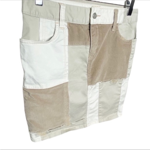 PILCRO AND THE LETTERPRESS - ANTHROPOLOGIE Patchwork Mini Skirt 27 - Picture 3 of 8